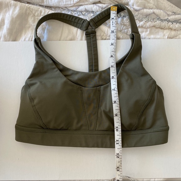 Lululemon stuff your bra - Picture 3 of 7